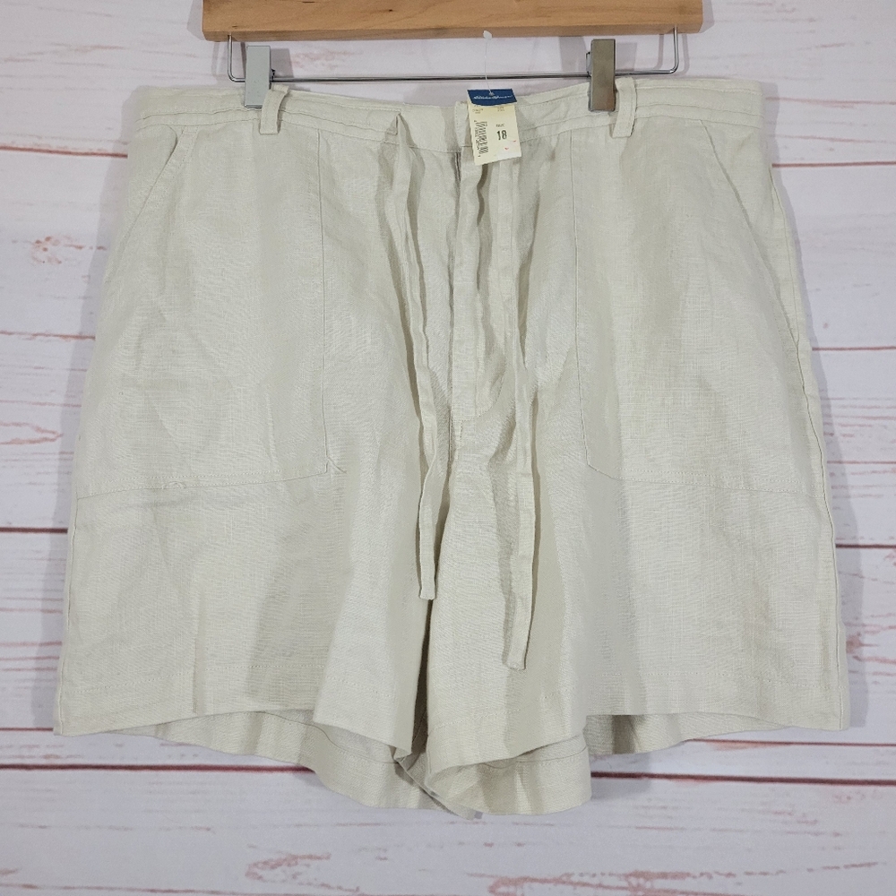 Eddie Bauer Women's Linen Beige Flat Front Shorts Size 18 NWT